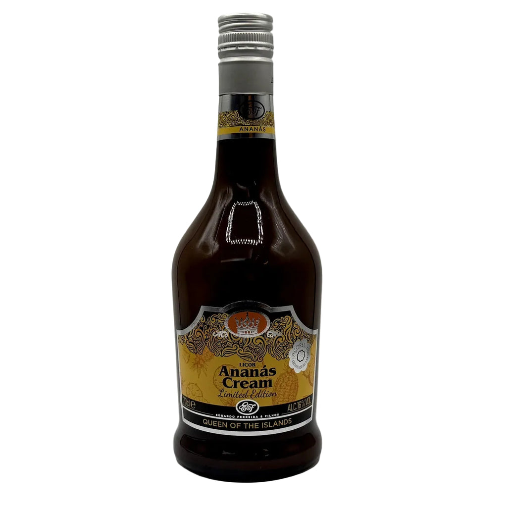 Licor natas ananás 700ml produzido em São Miguel Açores