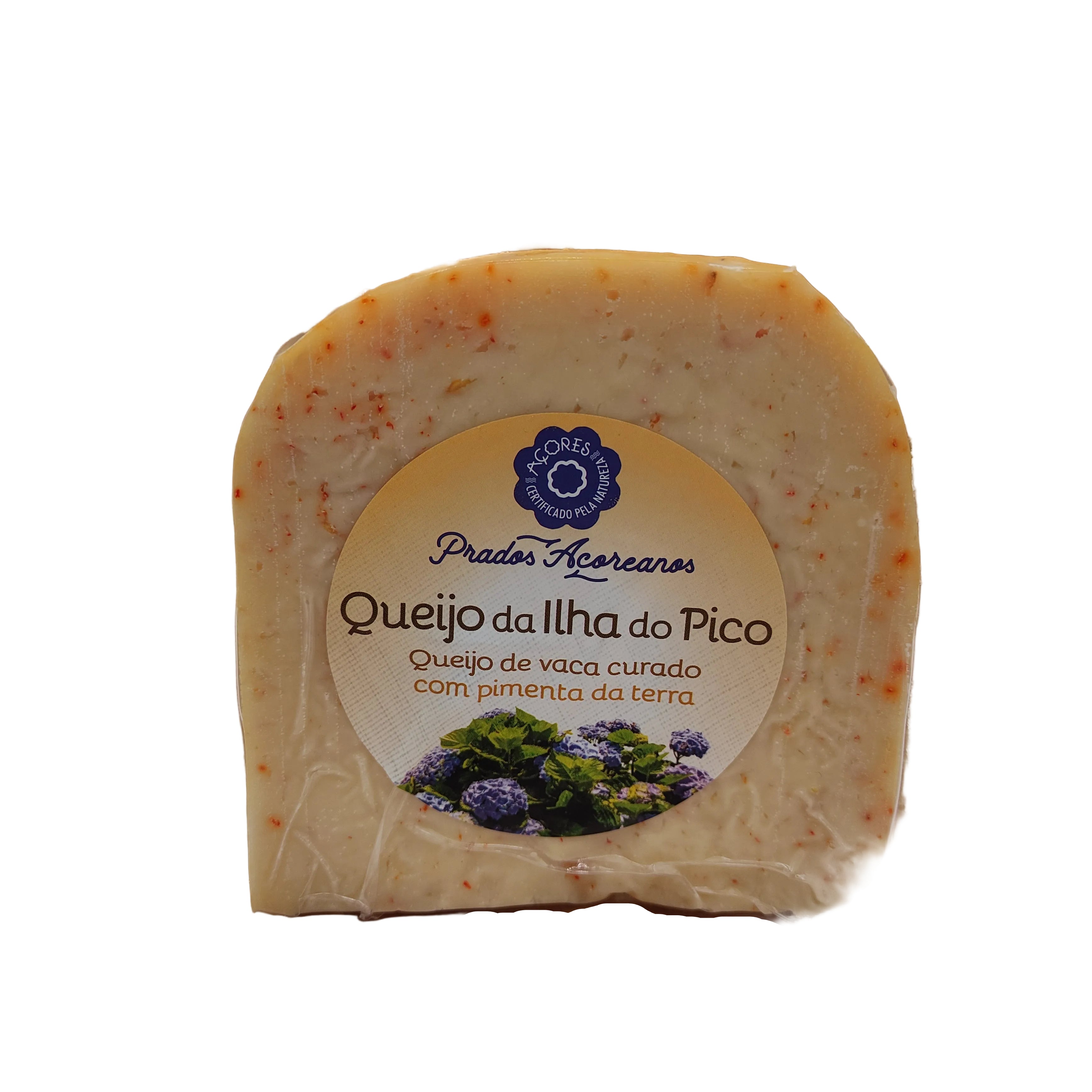 Queijo da Ilha do Pico com pimenta da terra produzido nos Açores