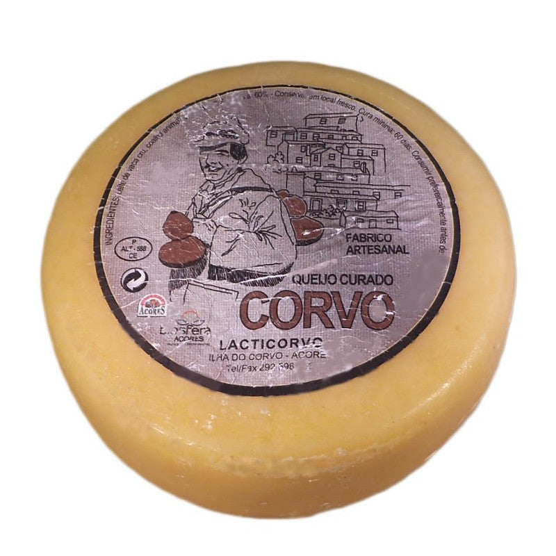 Queijo do Corvo fabrico artesanal curado produzido nos Açores