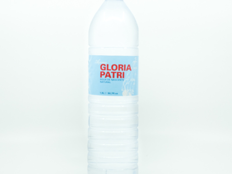 Água Gloria Patri 1.5L - São Miguel - Açores